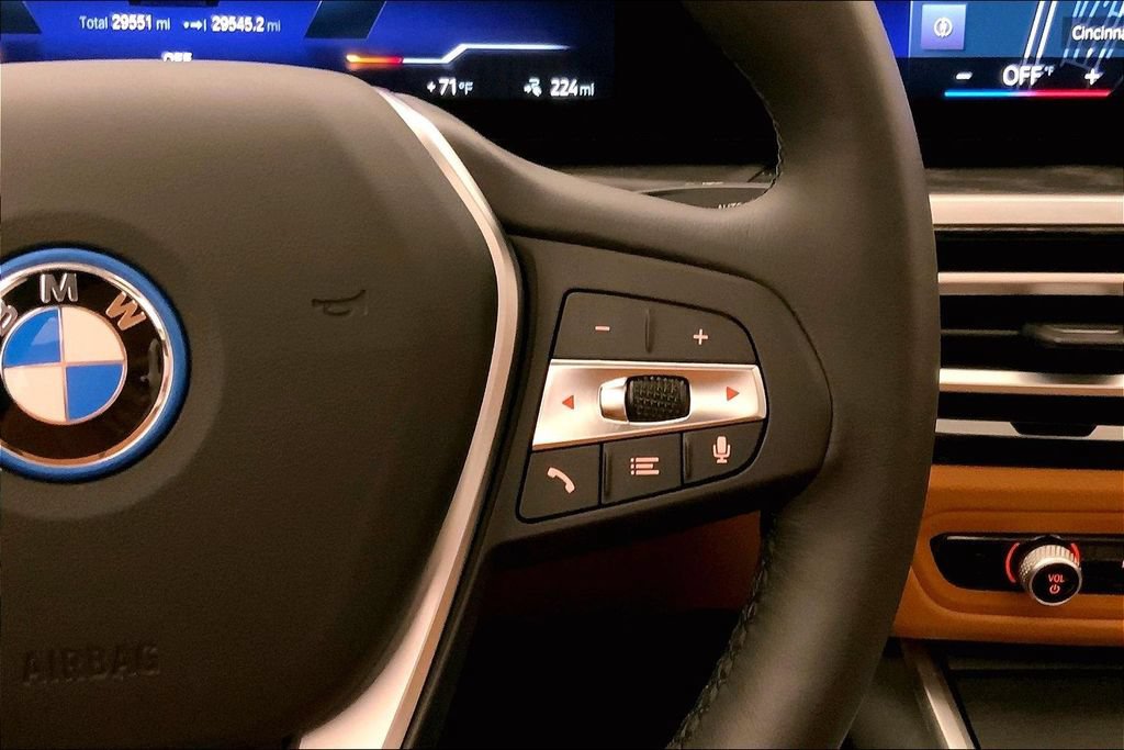 Certified 2023 BMW i4 eDrive35 w/ Premium Package RWD image 18