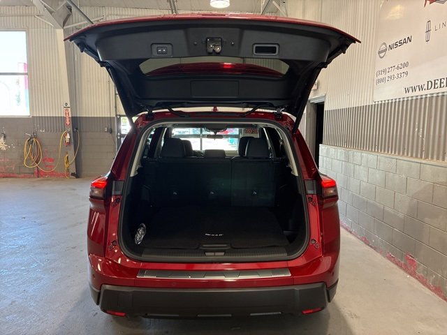 New 2026 Nissan Rogue SV image 11
