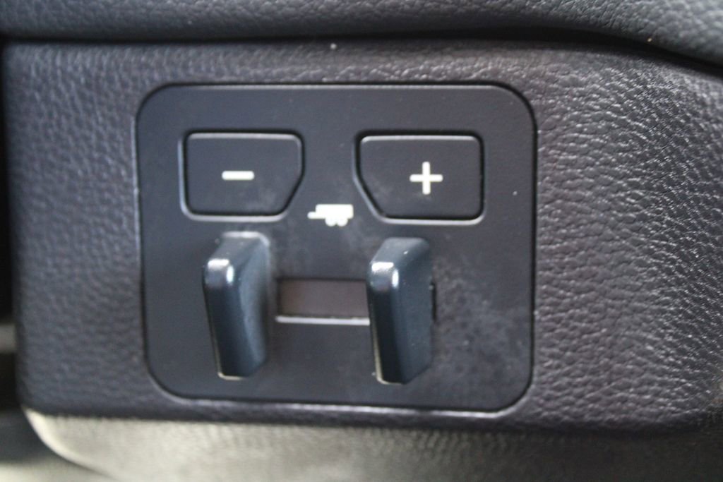 Used 2024 Toyota Tundra Limited image 44