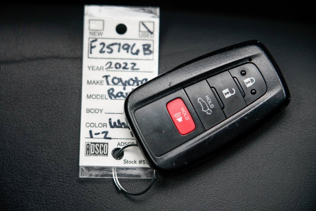 Used 2022 Toyota RAV4 XSE image 35