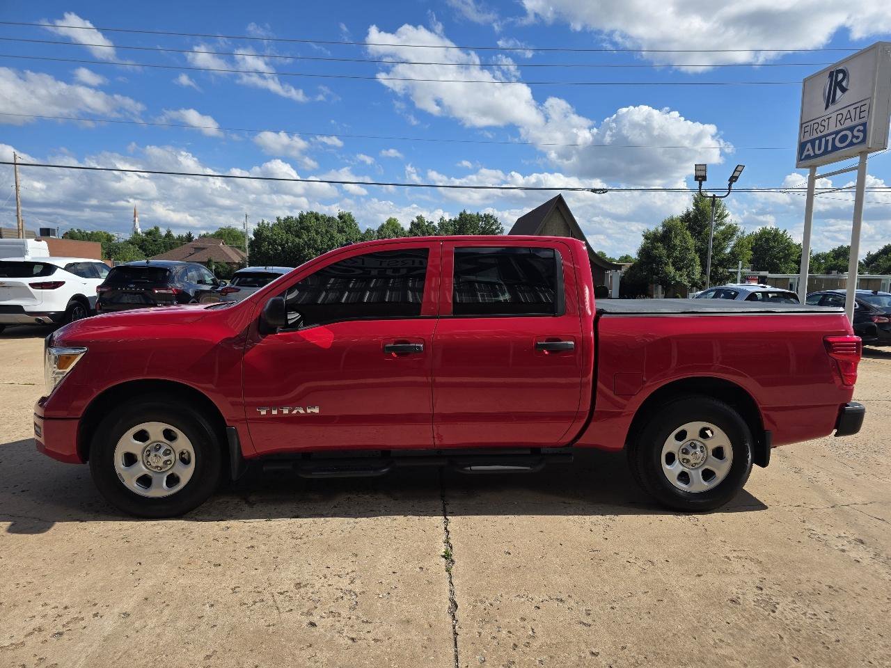 Used 2020 Nissan Titan S w/ S Utility Package RWD image 4