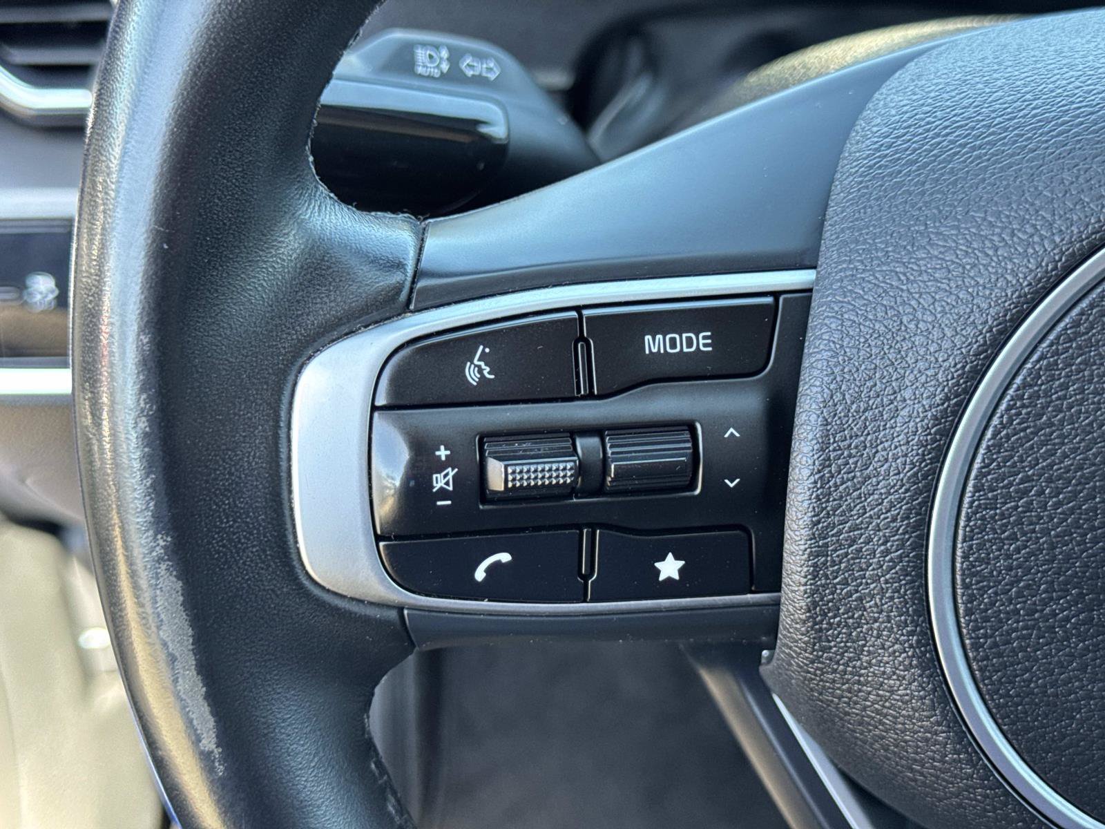 Used 2023 Kia Sportage EX FWD image 11