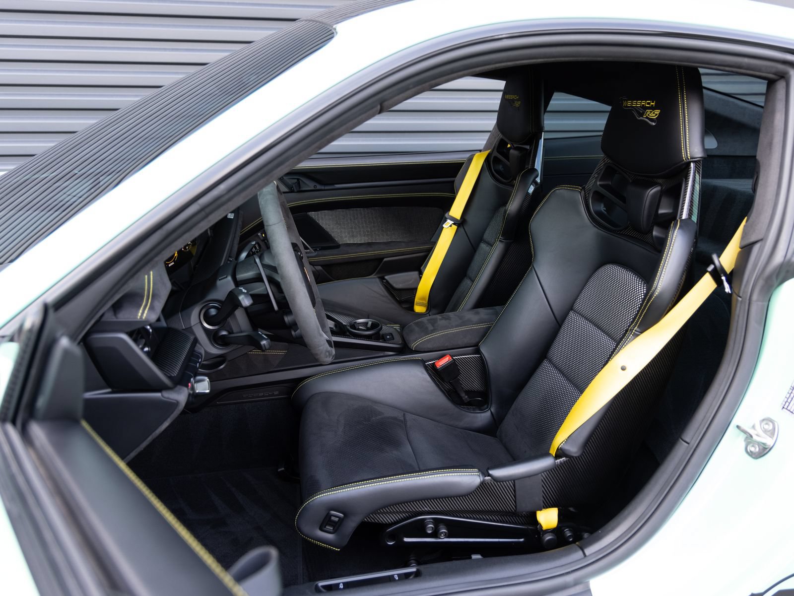 Used 2024 Porsche 911 GT3 RS RWD image 5