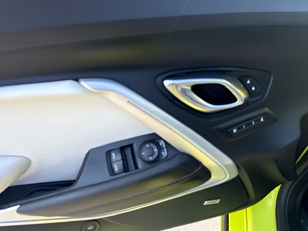 Used 2021 Chevrolet Camaro SS RWD image 23