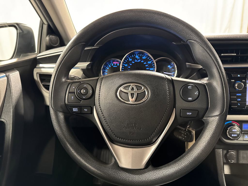 Used 2014 Toyota Corolla LE FWD image 20