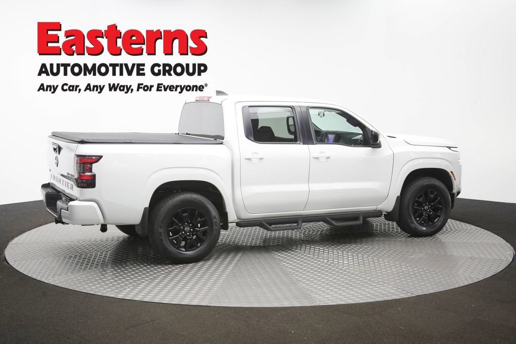Used 2023 Nissan Frontier SV w/ Midnight Edition Package AWD/4WD image 39