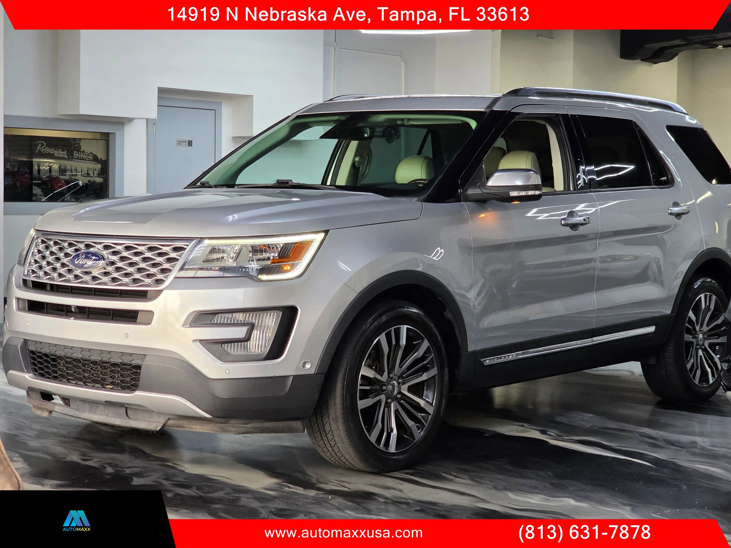Used 2017 Ford Explorer Platinum AWD/4WD image 8