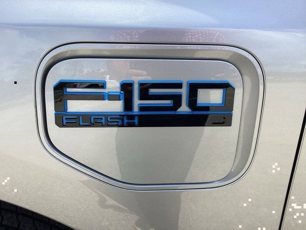 New 2025 Ford F150 Lightning Flash image 16