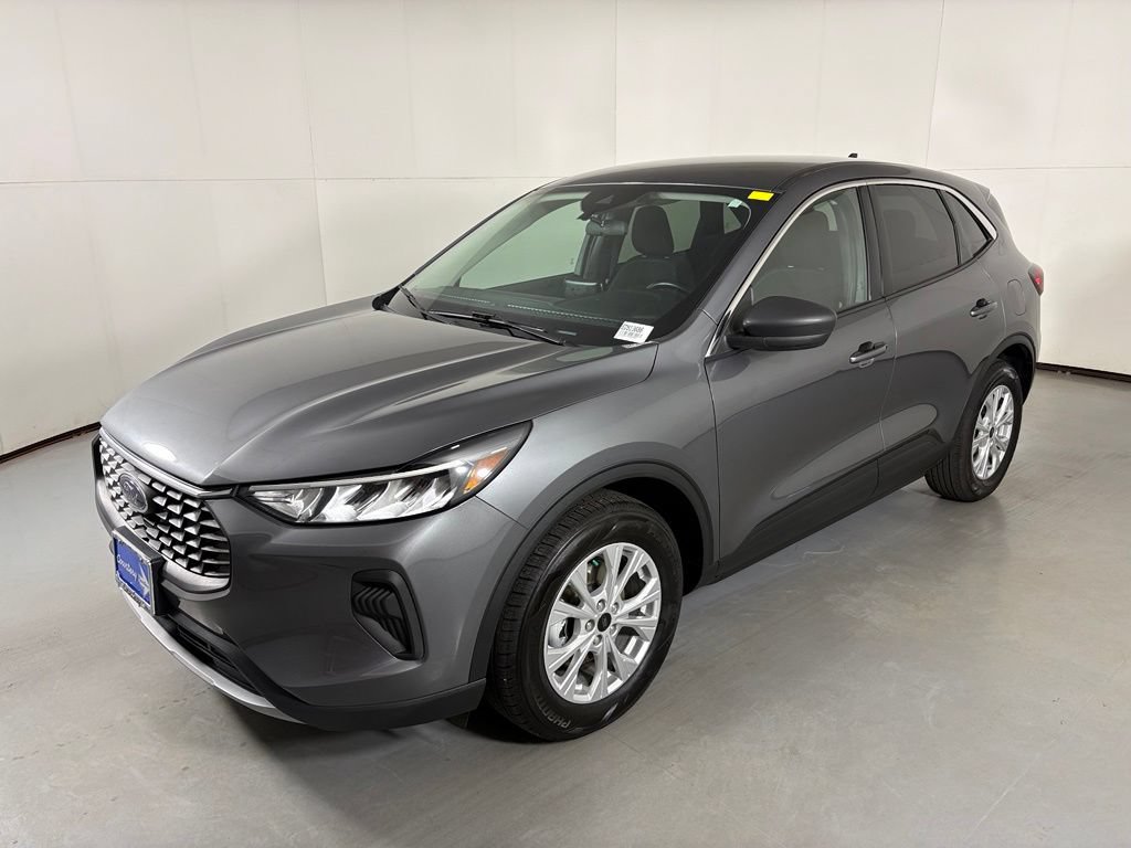 Used 2024 Ford Escape Active FWD image 4