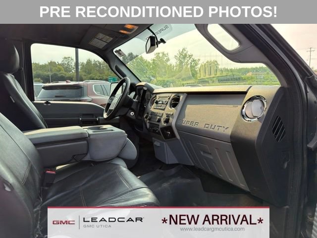 Used 2015 Ford F250 XLT w/ XLT Premium Package AWD/4WD image 10