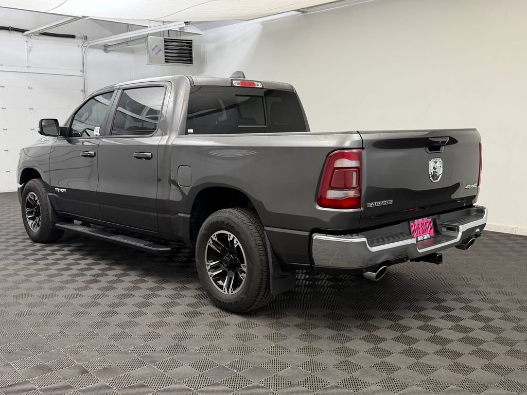 Used 2023 RAM 1500 Laramie AWD/4WD image 3