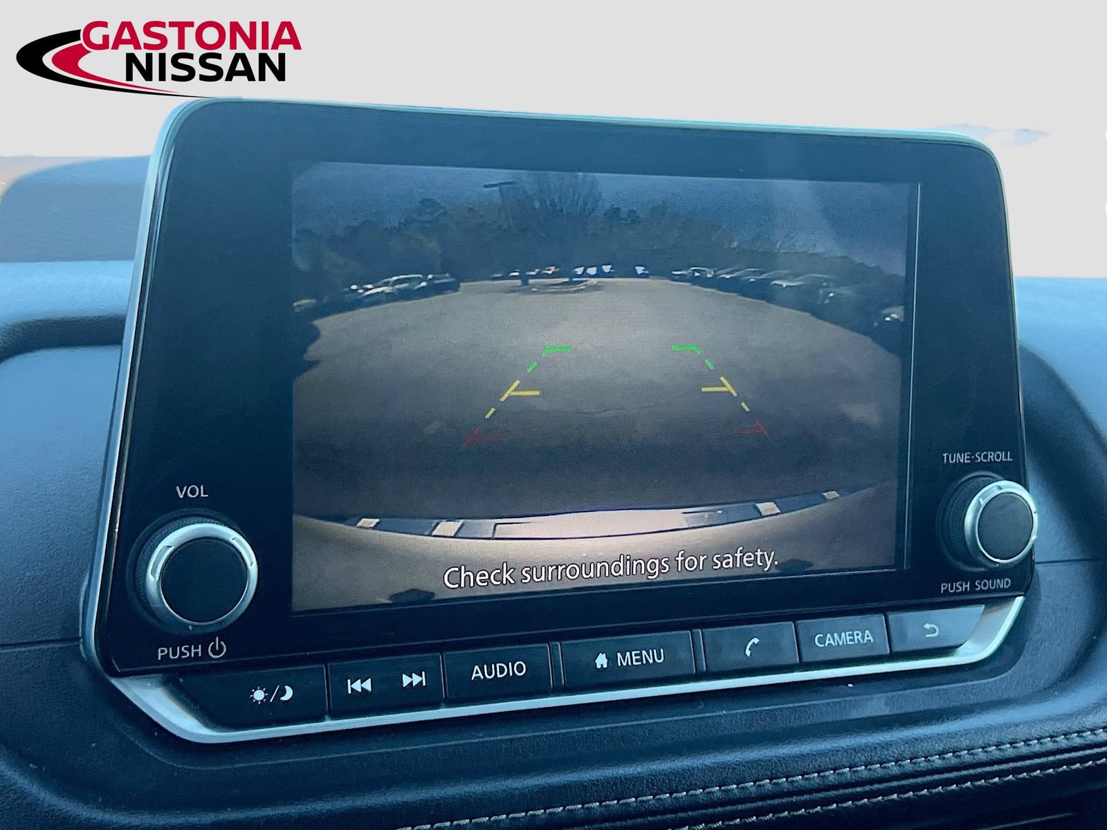 Used 2023 Nissan Rogue SV FWD image 17
