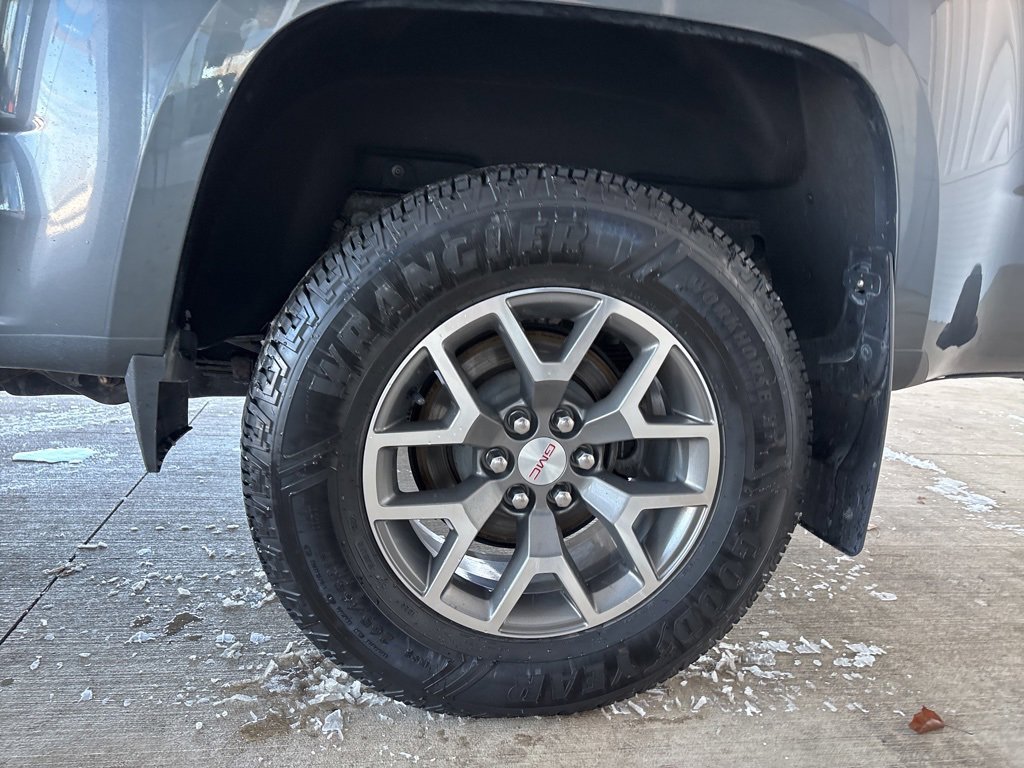 Used 2016 GMC Canyon SLE w/ All Terrain Package image 35