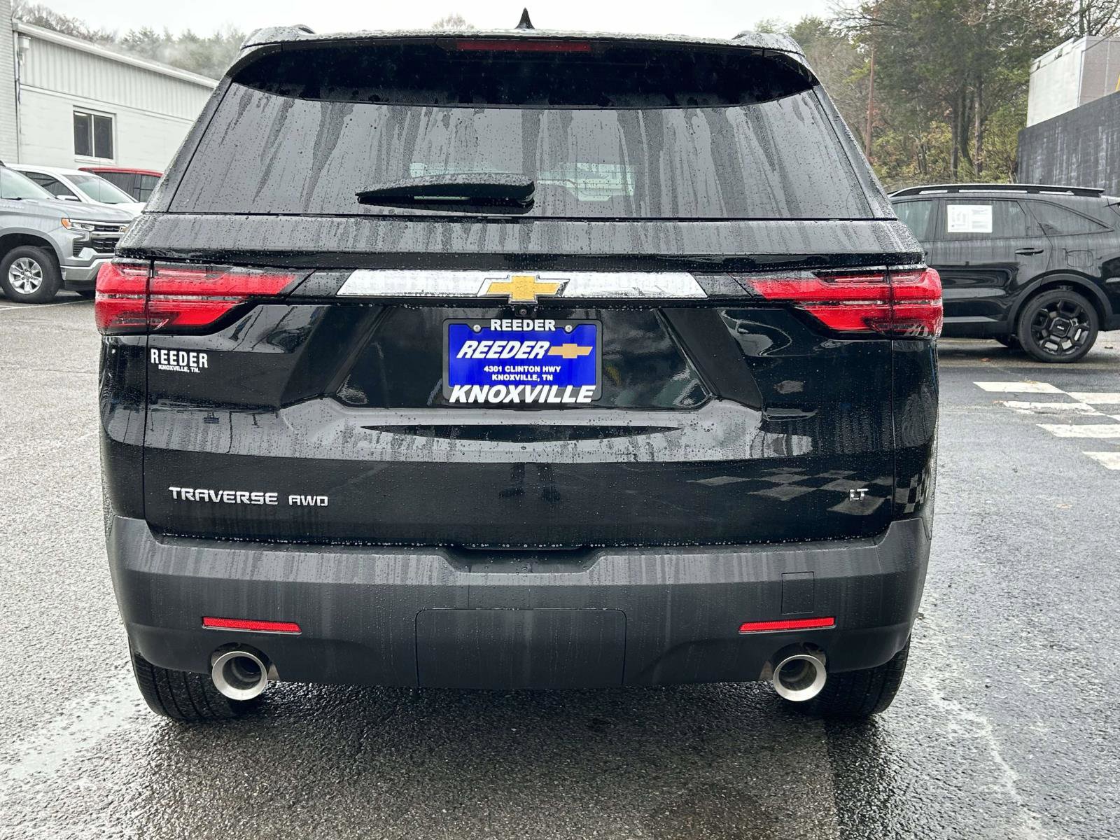 Used 2023 Chevrolet Traverse LT image 4