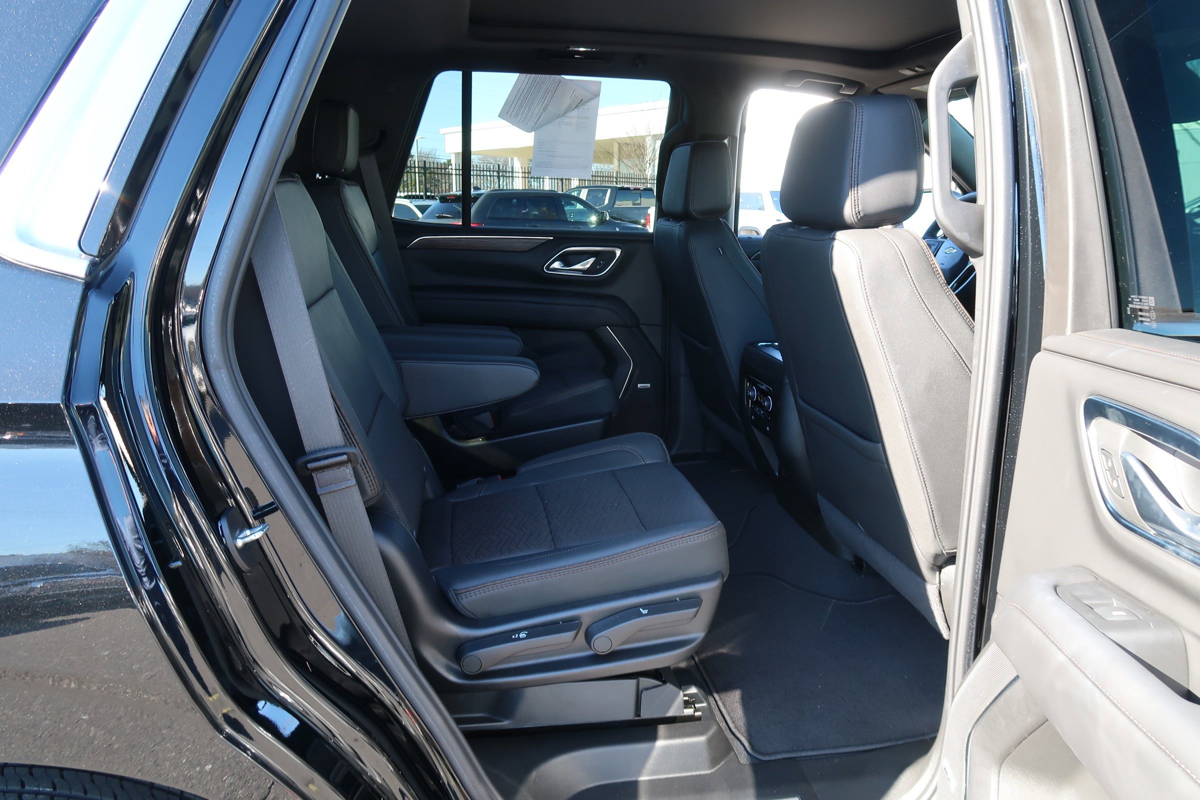 Certified 2024 Chevrolet Tahoe High Country image 41