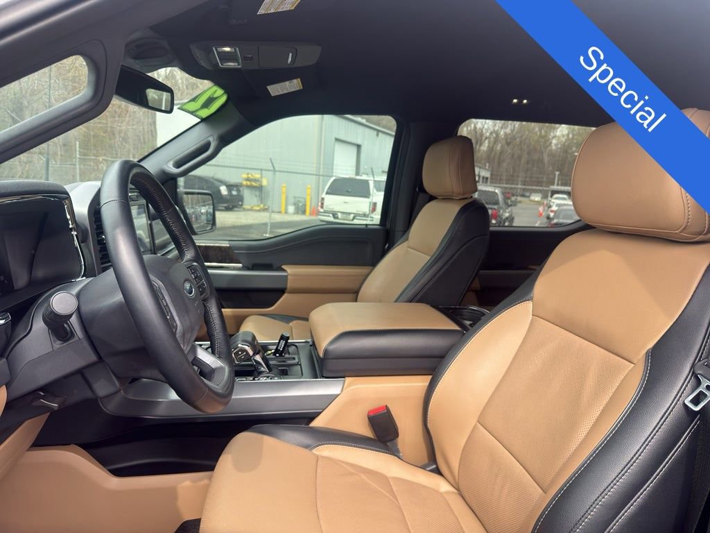 Used 2022 Ford F150 Lariat w/ Trailer Tow Package image 14