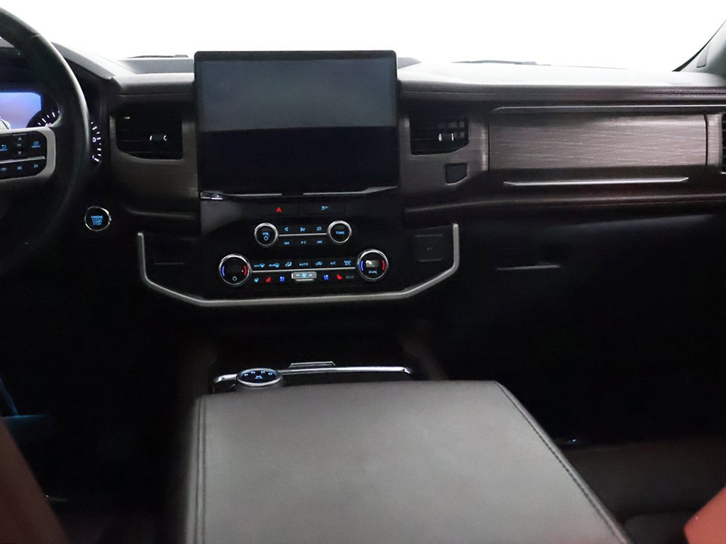 Used 2022 Ford Expedition Limited image 55