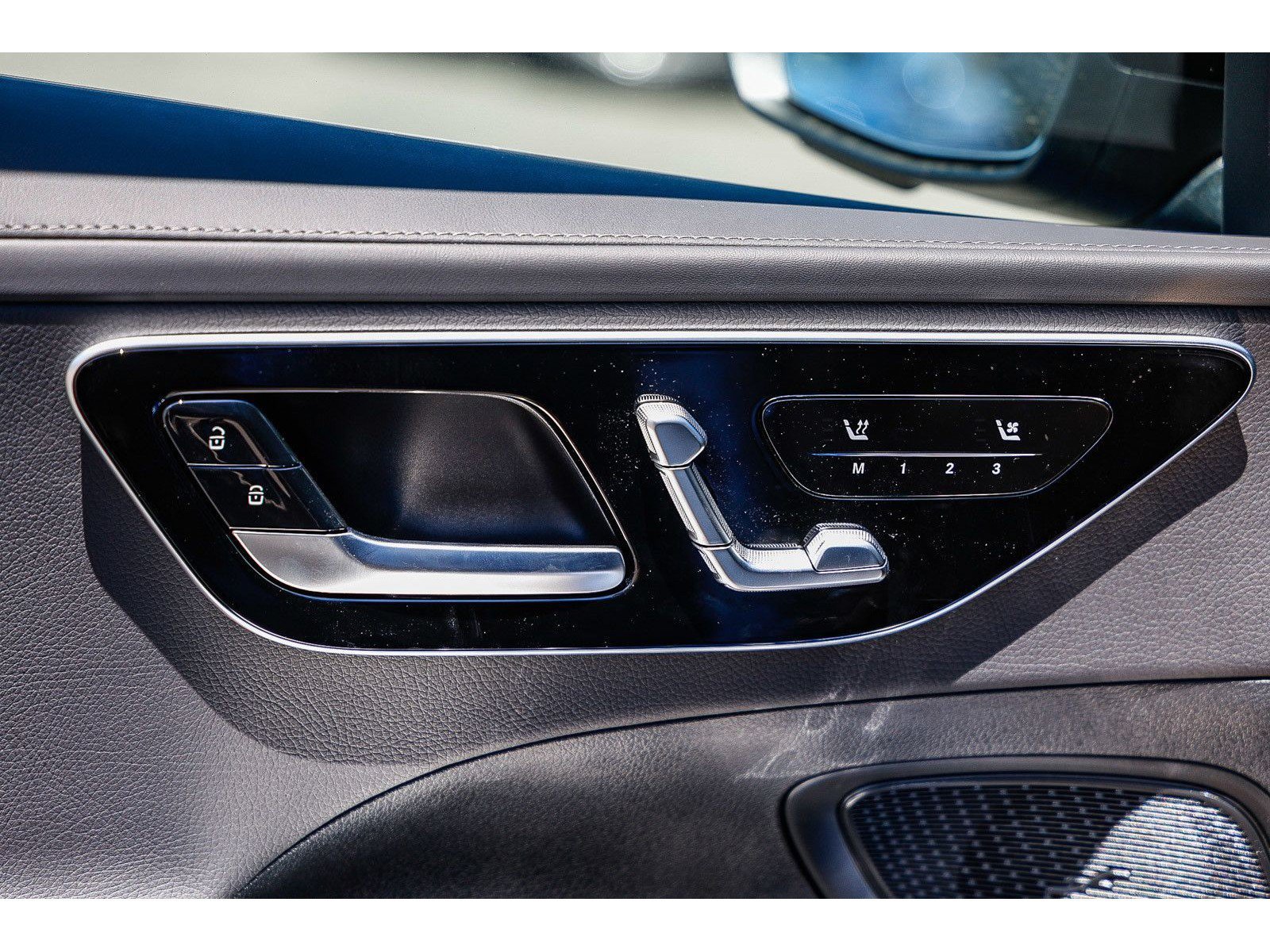 New 2025 Mercedes-Benz C 300 Sedan image 22