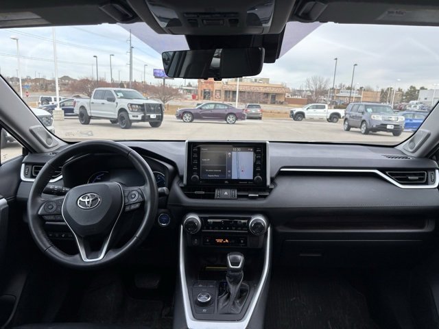 Used 2021 Toyota RAV4 Limited image 28
