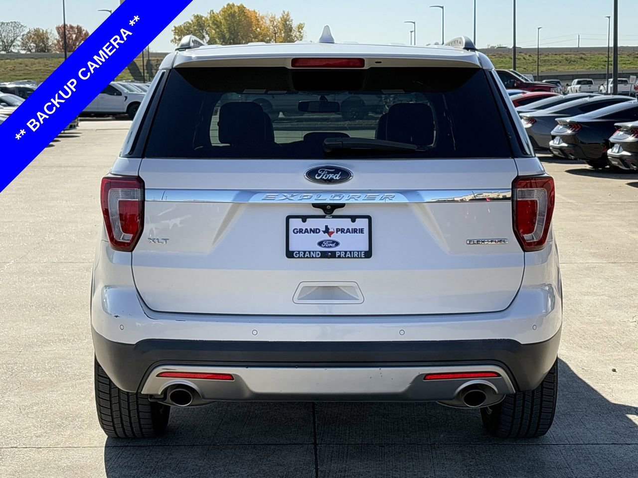 Used 2016 Ford Explorer XLT w/ Equipment Group 202A image 7