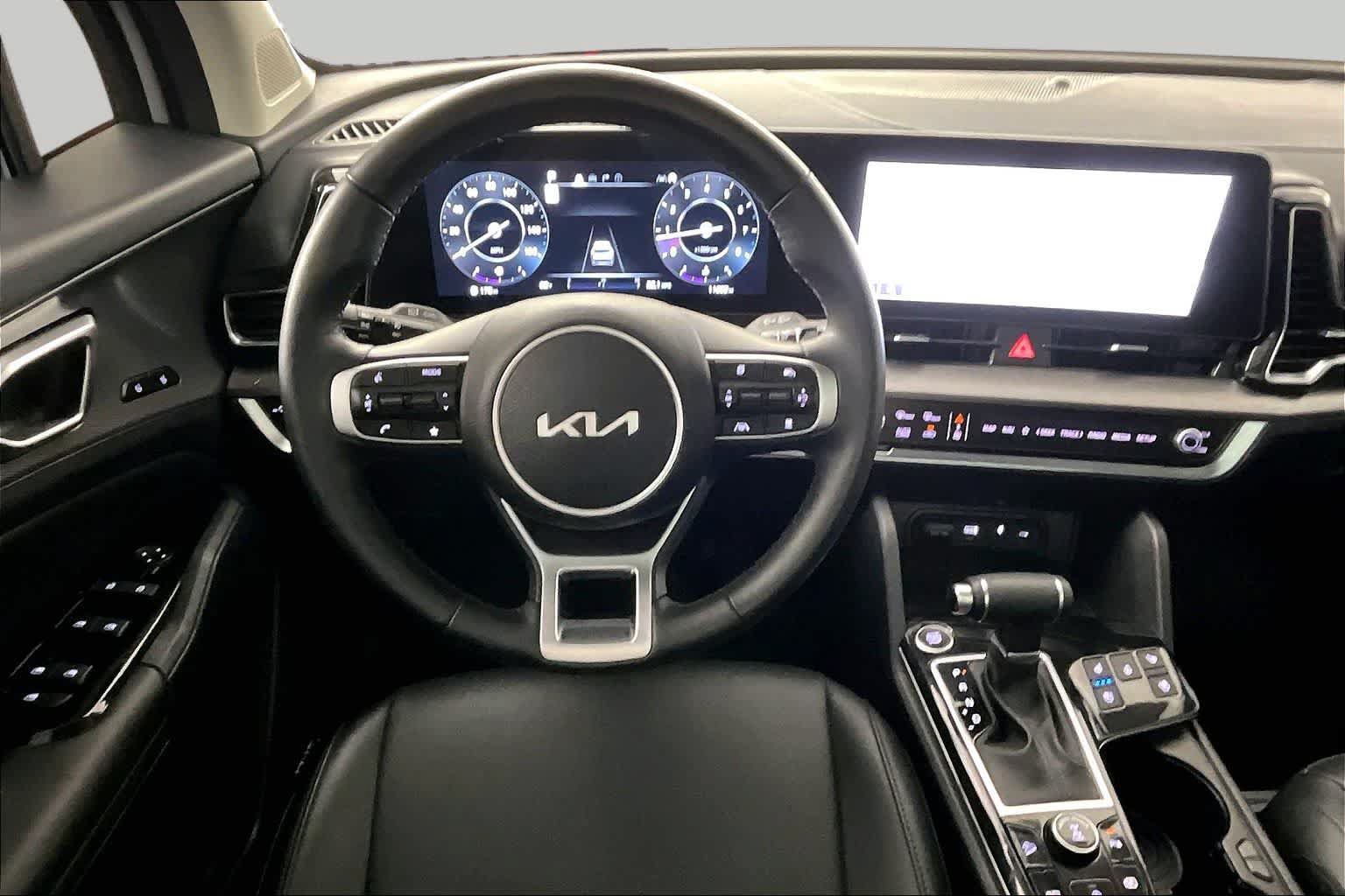 Used 2024 Kia Sportage SX AWD/4WD image 6