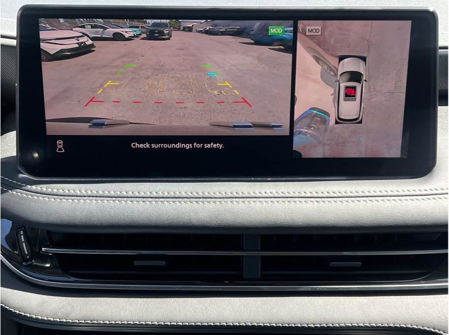 Used 2023 INFINITI QX60 Luxe w/ Cargo Package image 16