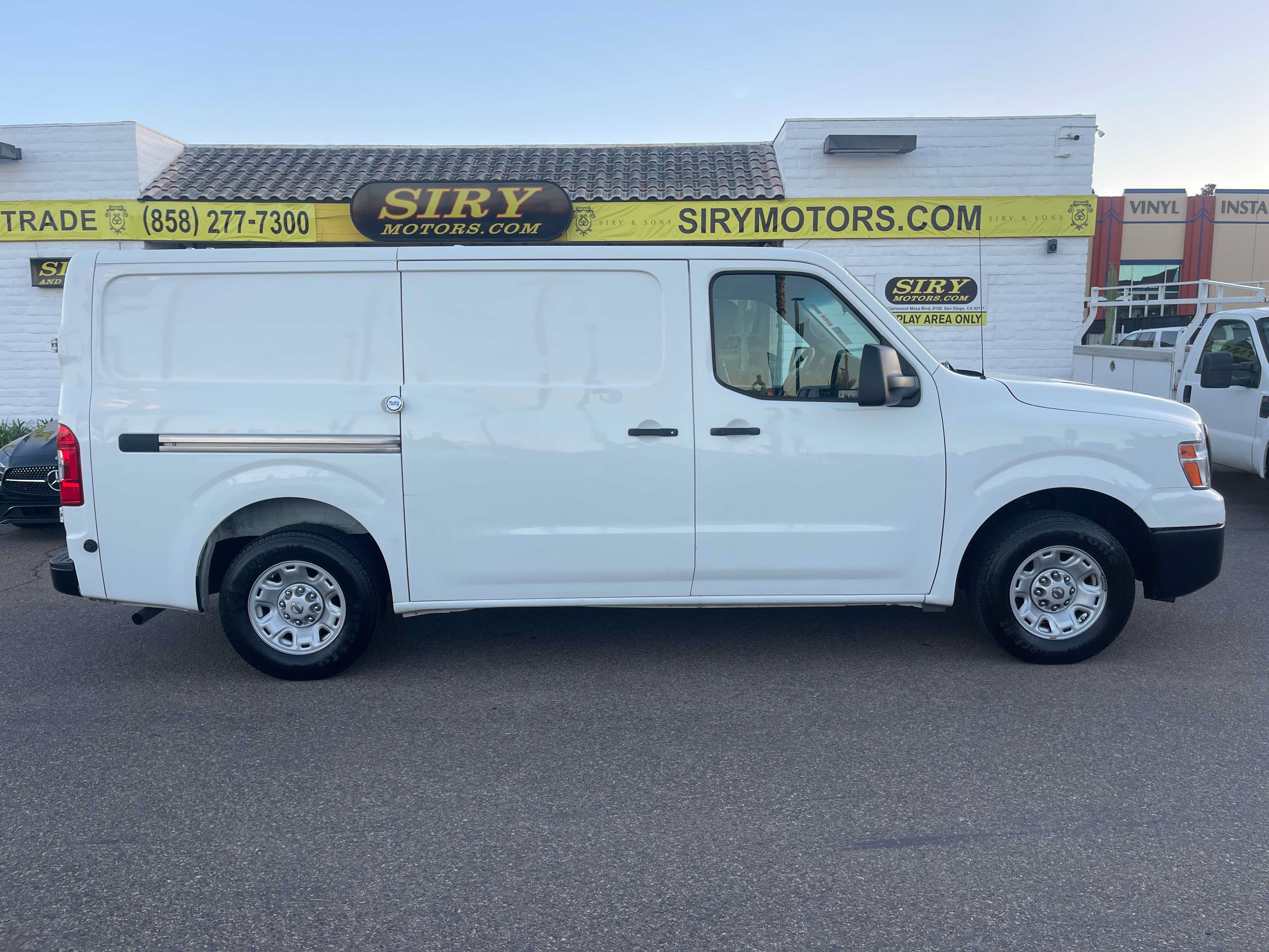 Used 2018 Nissan NV 1500 SV w/ Navigation Package RWD image 2