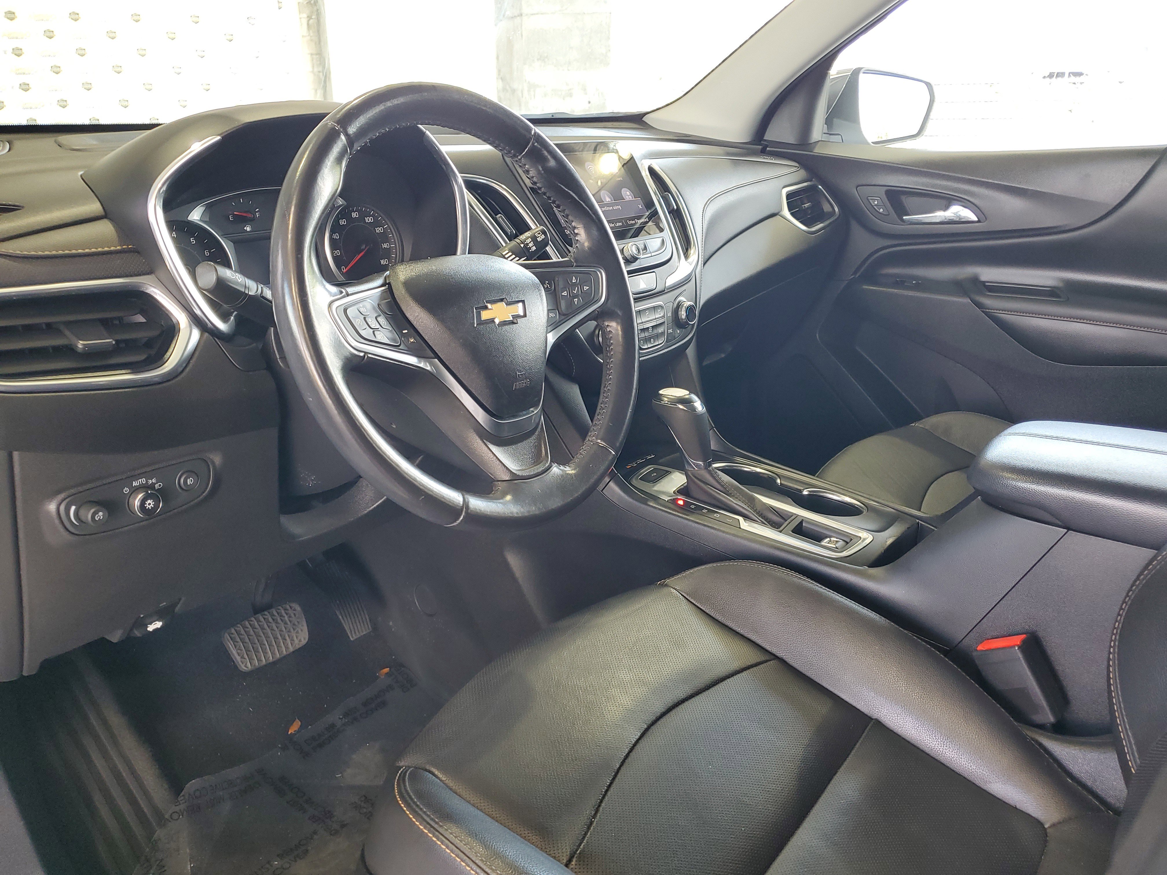 Used 2020 Chevrolet Equinox Premier FWD image 16