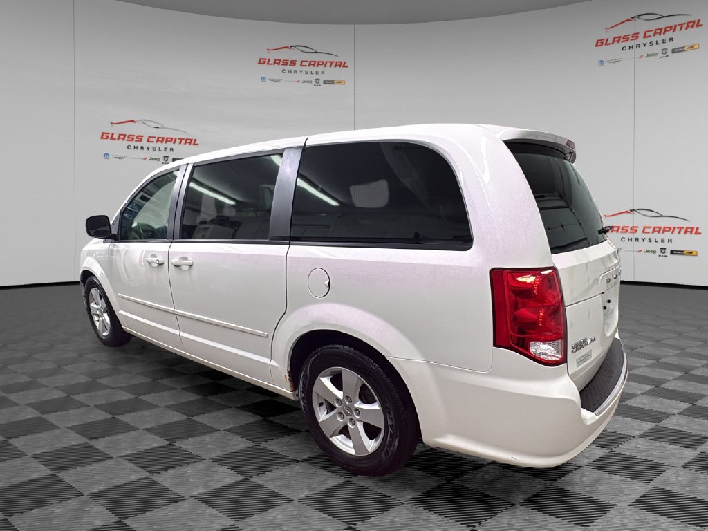 Used 2013 Dodge Grand Caravan SE FWD image 5