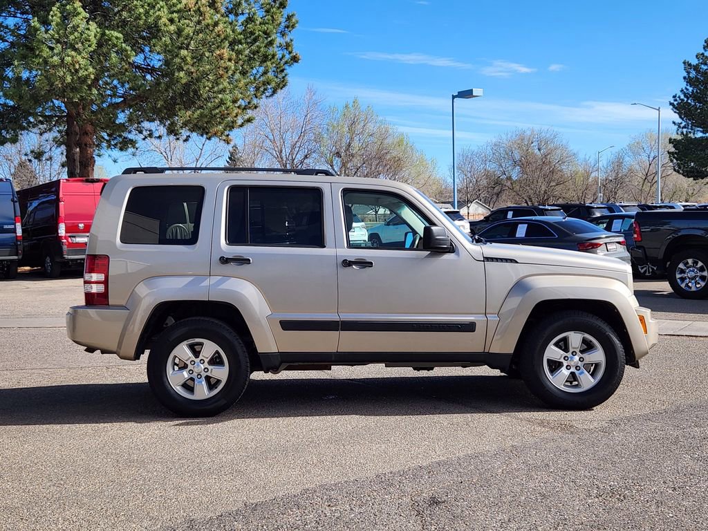 Used 2011 Jeep Liberty Sport w/ Popular Equipment Group image 2