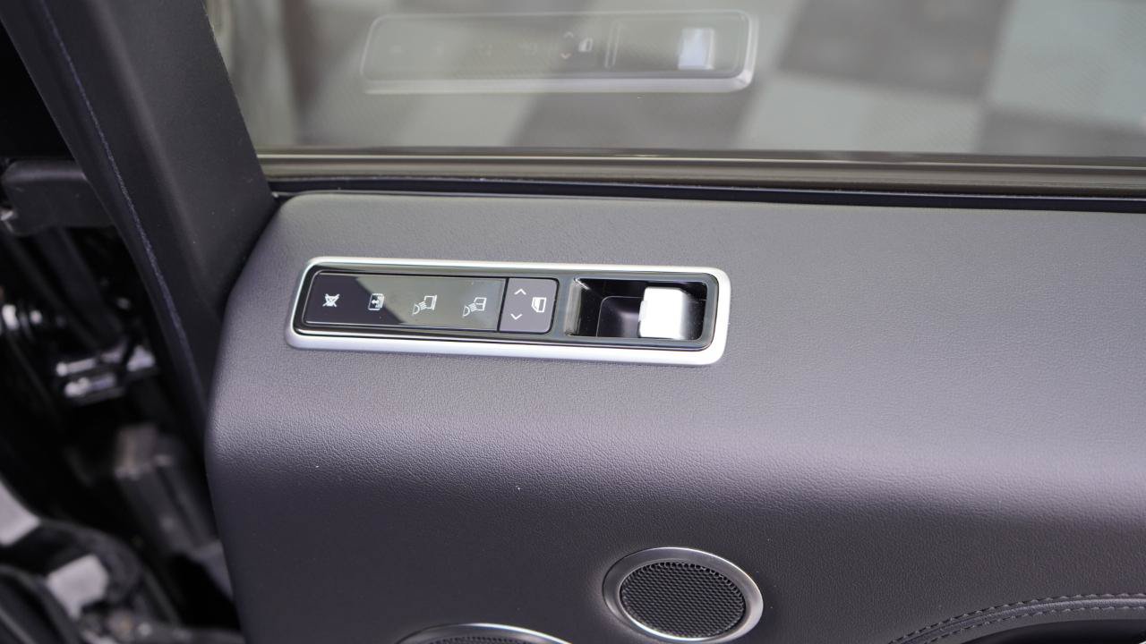 Used 2020 Land Rover Range Rover HSE AWD/4WD image 55