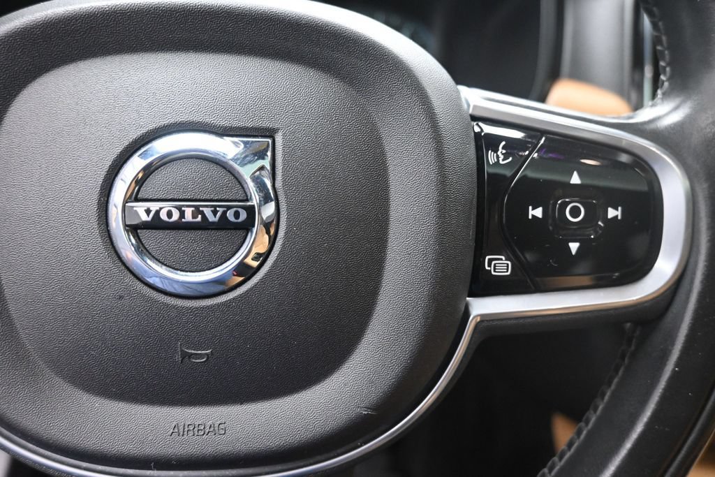 Used 2017 Volvo S90 T6 Inscription w/ Vision Package AWD/4WD image 14
