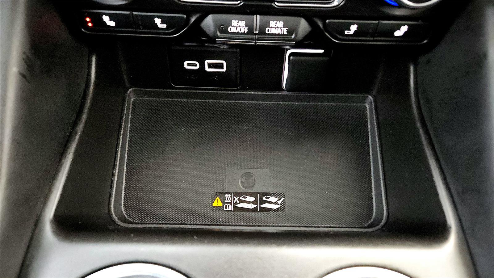 Used 2023 Chevrolet Tahoe LT image 37