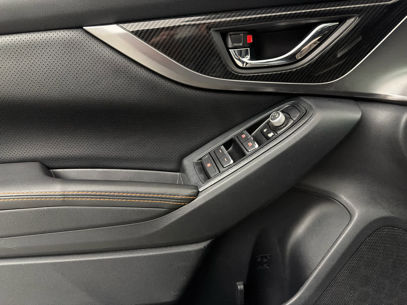 Used 2019 Subaru Crosstrek 2.0i Limited w/ Moonroof Package w/Navigation image 22