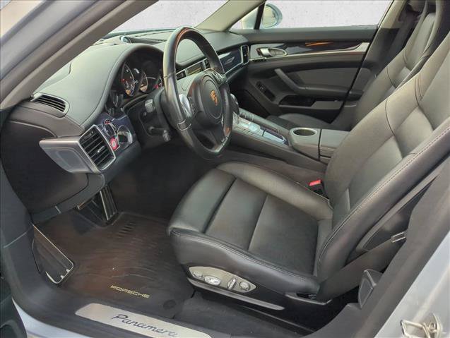 Used 2015 Porsche Panamera image 11