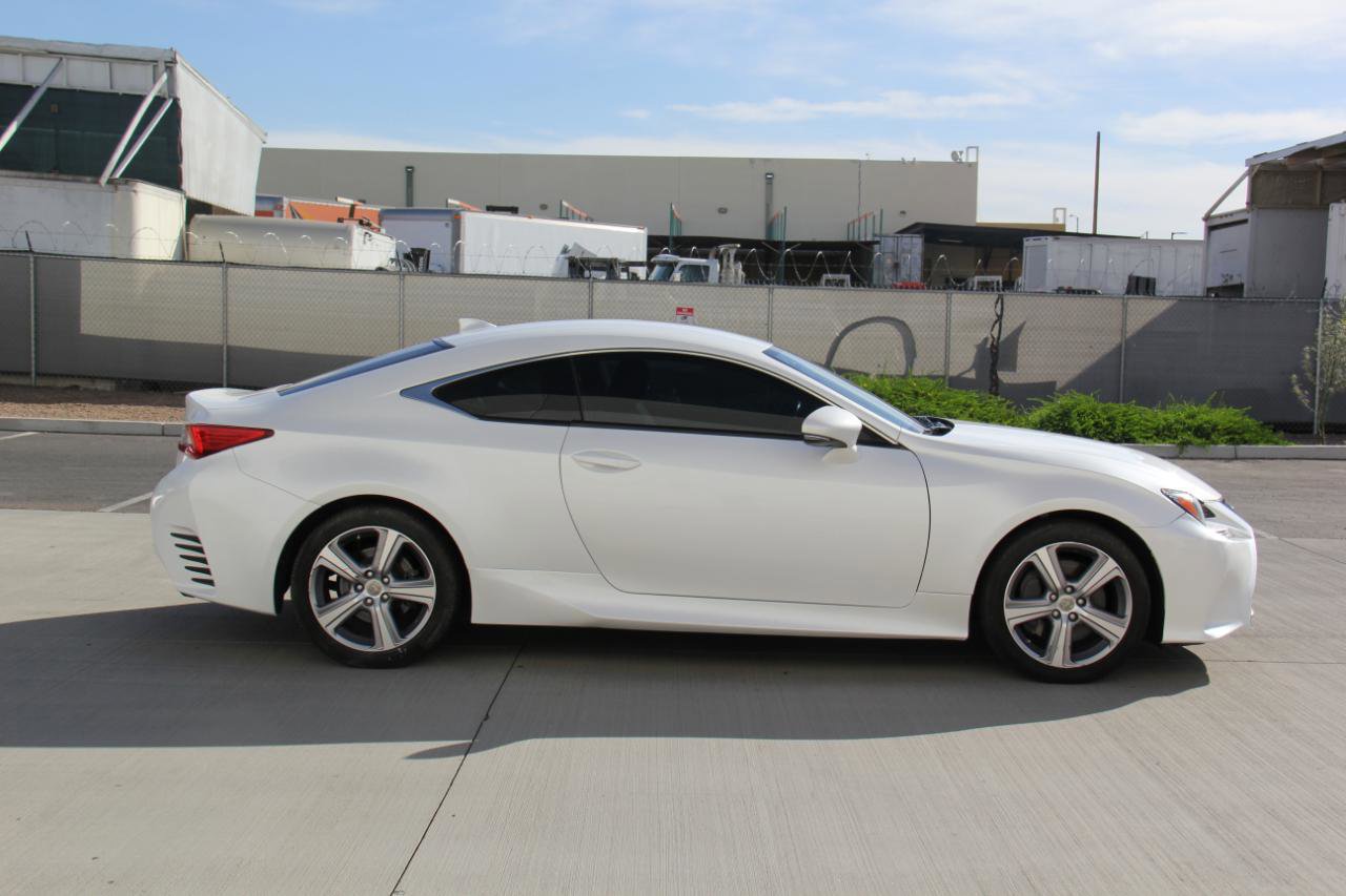 Used 2016 Lexus RC 200t image 4