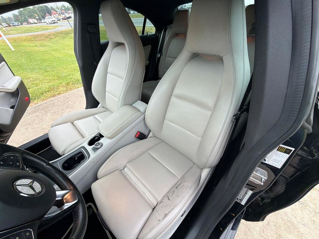 Used 2019 Mercedes-Benz CLA 250 image 23