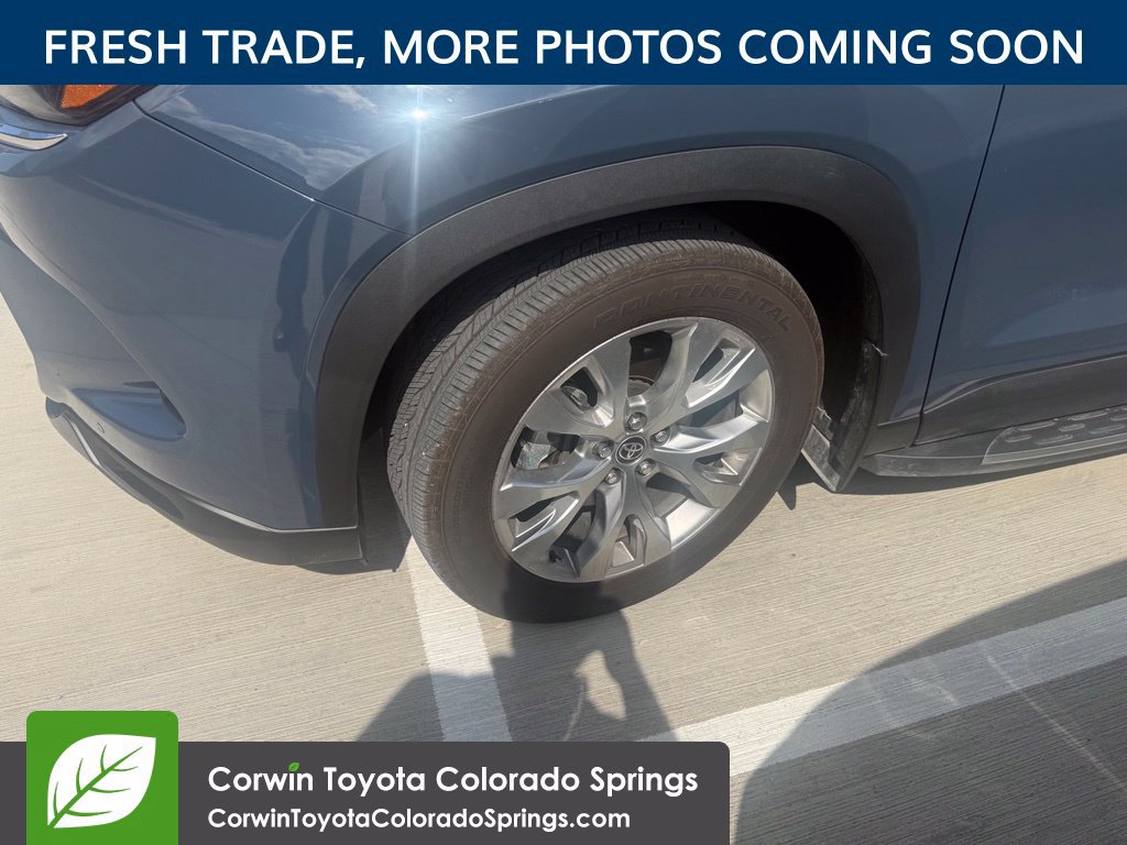 Used 2026 Toyota Grand Highlander AWD image 3