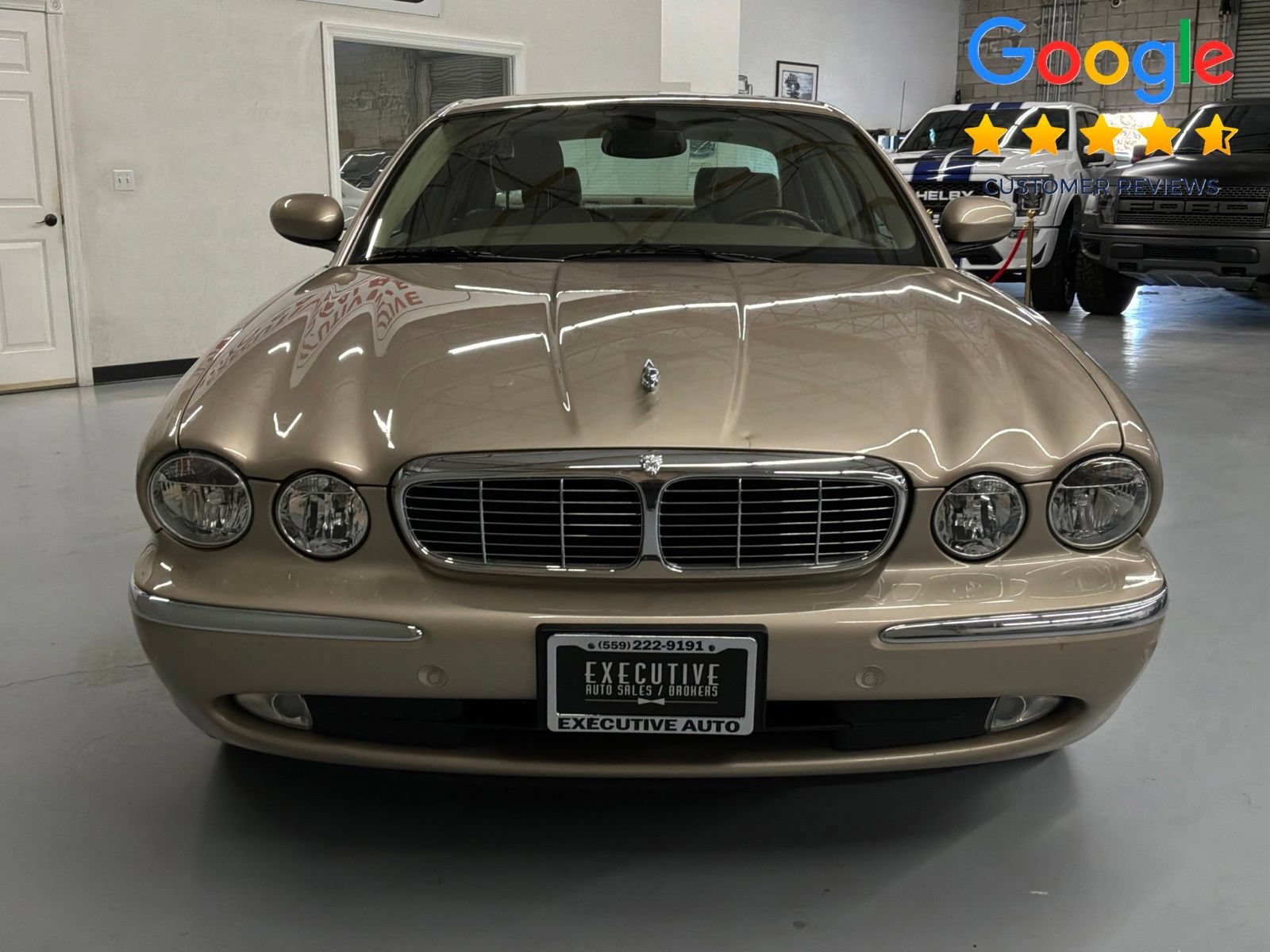 Used 2005 Jaguar XJ8 RWD image 2