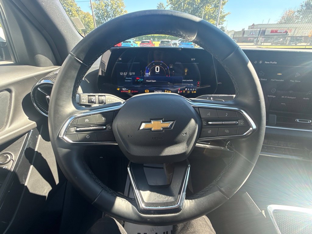Used 2026 Chevrolet Equinox LT FWD image 20