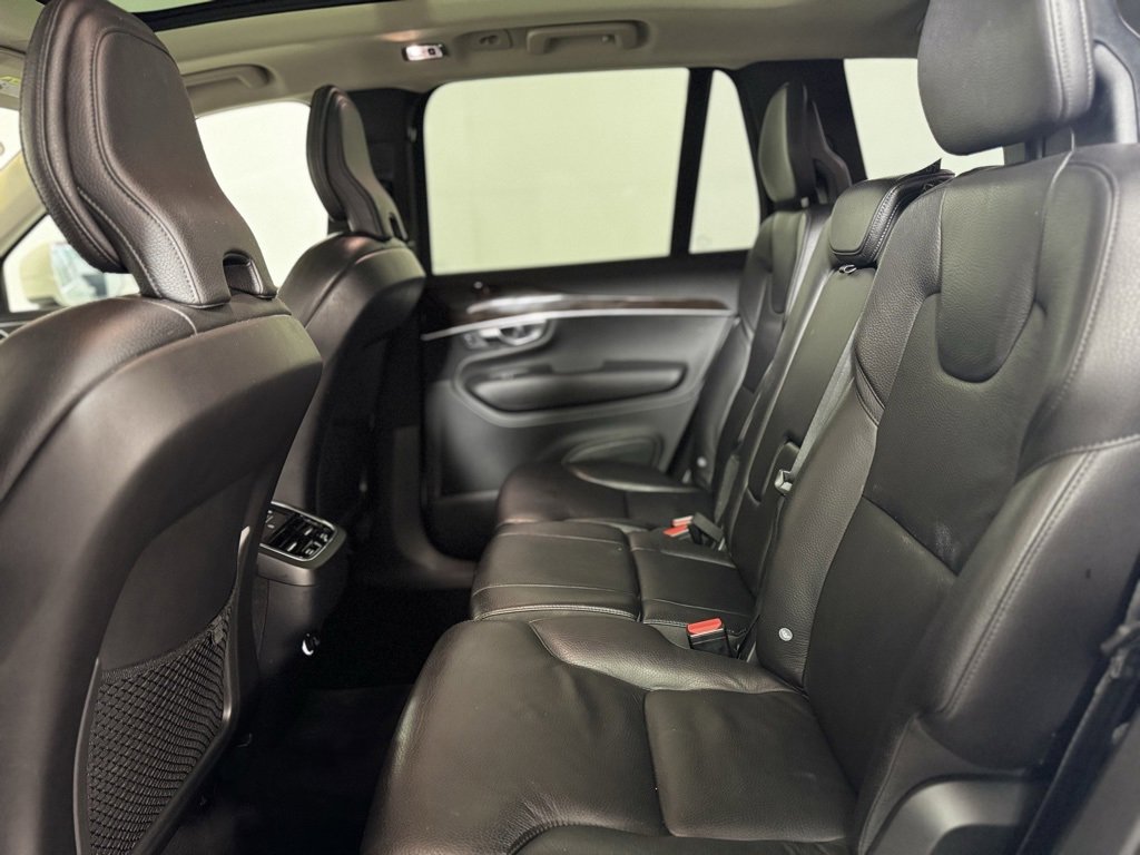 Used 2019 Volvo XC90 T6 Momentum w/ Advanced Package image 21