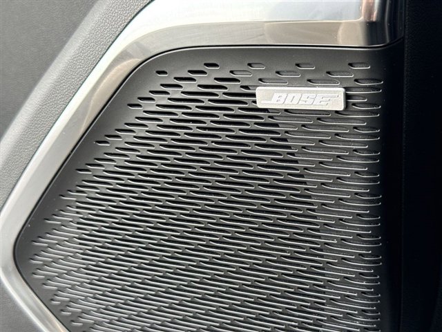 Certified 2025 GMC Acadia Elevation w/ LPO, Floor Liner Package FWD image 28