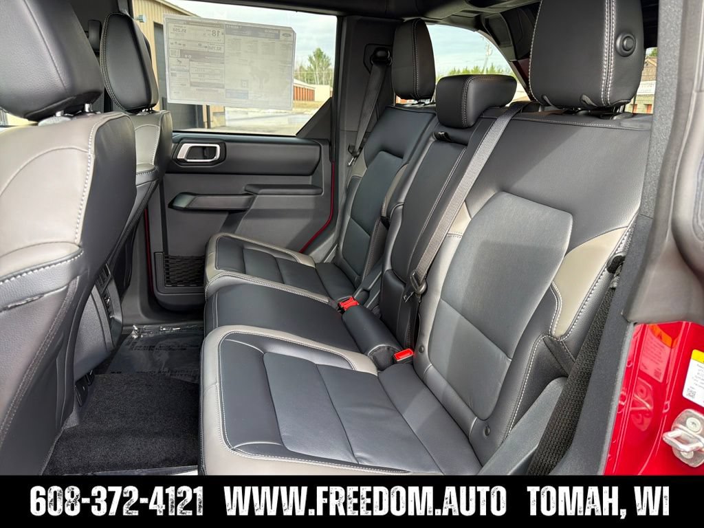 New 2026 Ford Bronco Outer Banks w/ Sasquatch Package AWD/4WD image 13