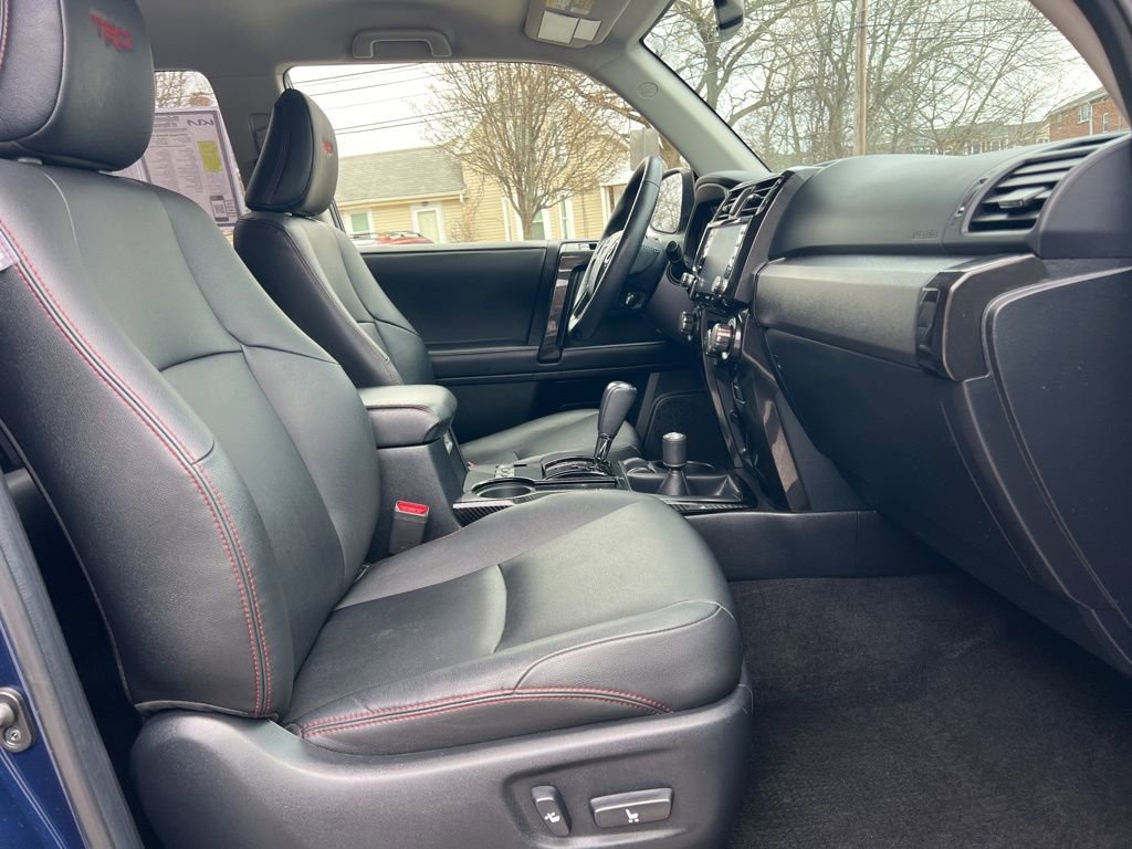 Used 2020 Toyota 4Runner Venture image 28