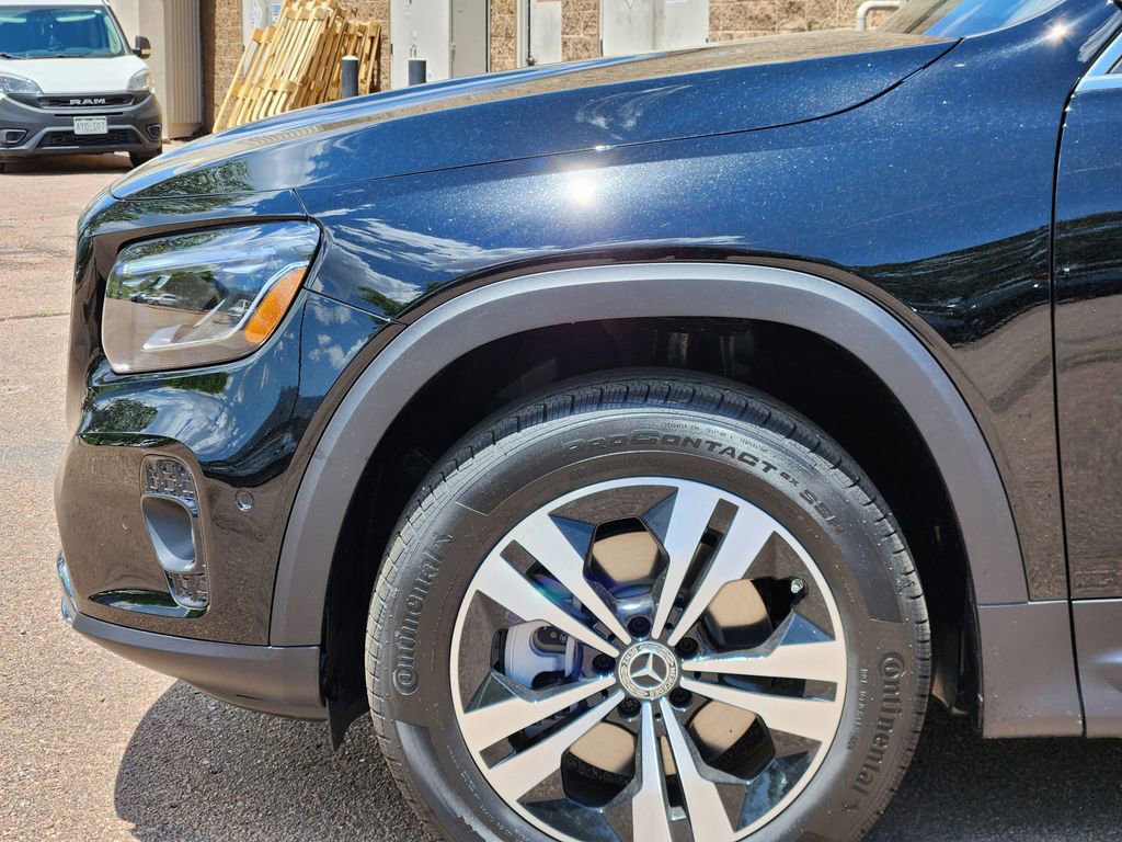 Used 2025 Mercedes-Benz GLB 250 GLB 250 image 9