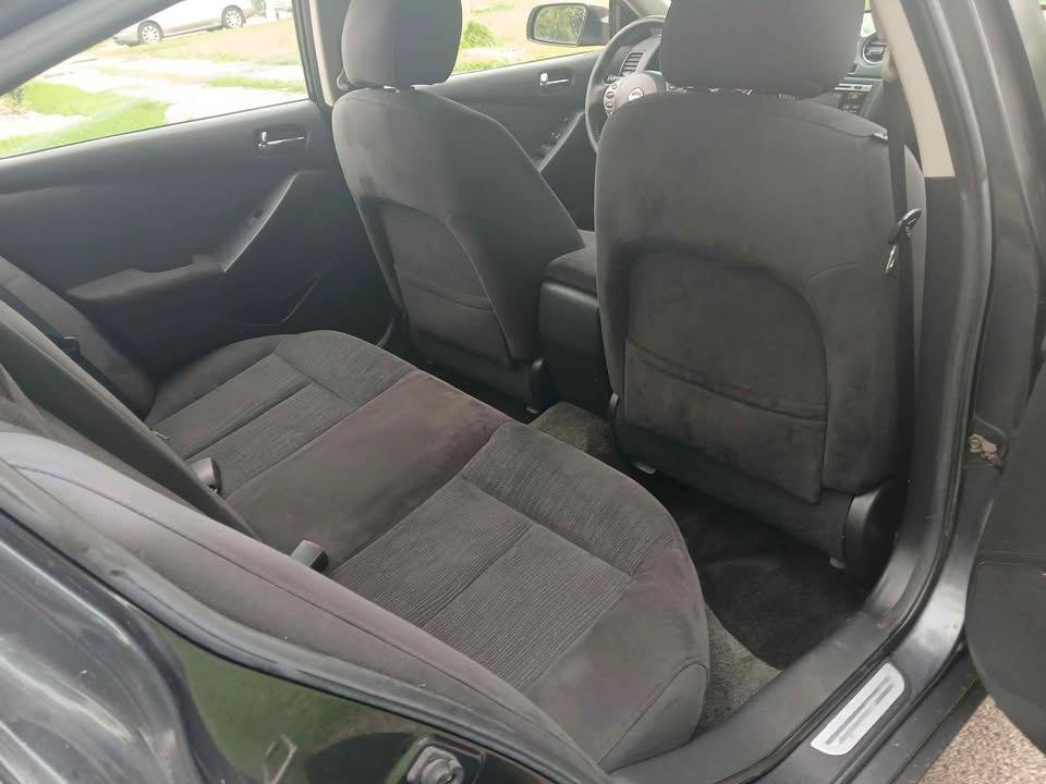 Used 2011 Nissan Altima 2.5 S w/ 2.5S Premium Audio Pkg FWD image 19