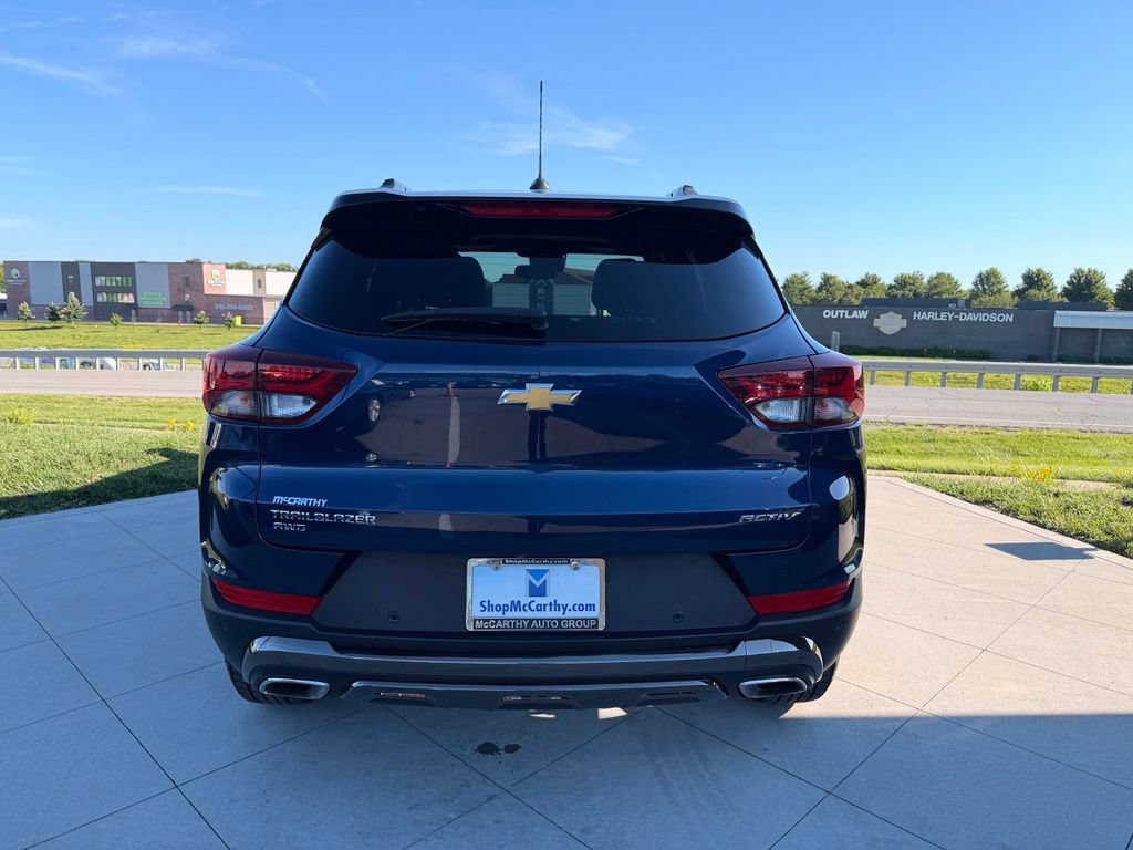 Used 2023 Chevrolet TrailBlazer ACTIV w/ Convenience Package AWD/4WD image 9