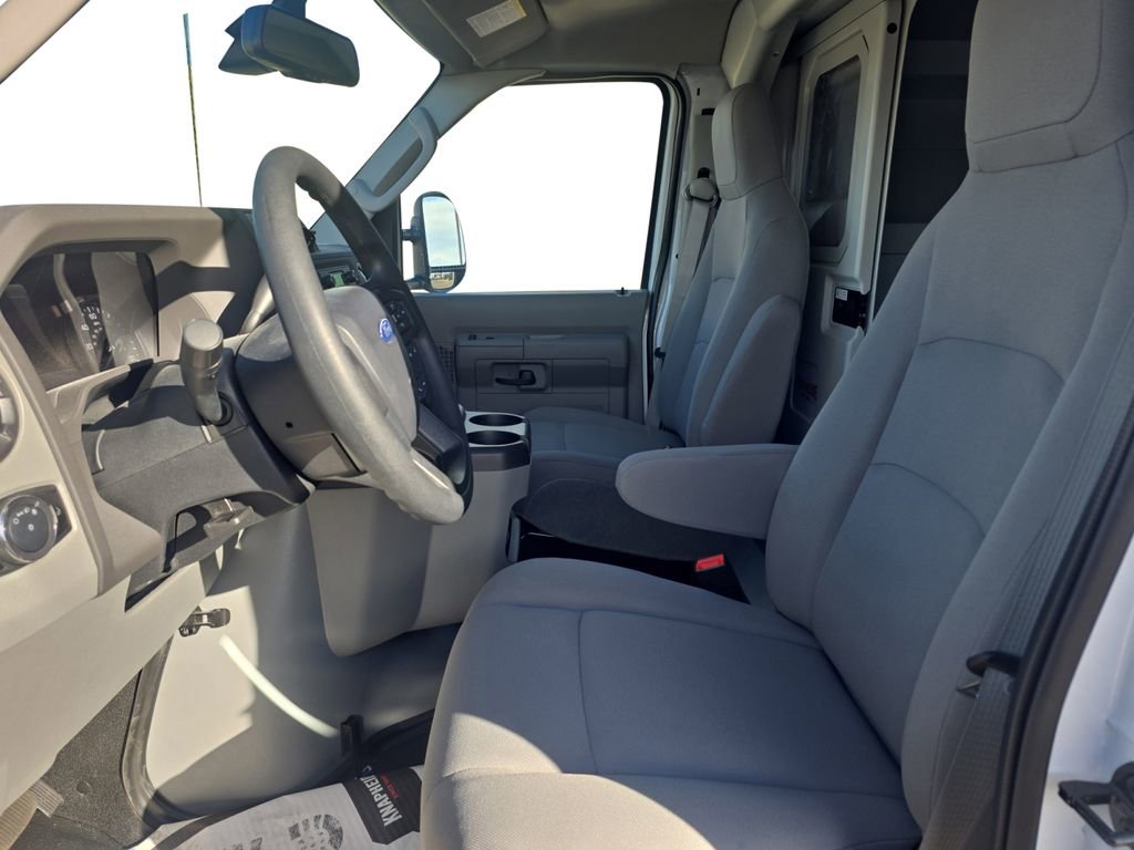 New 2026 Ford E-350 and Econoline 350 Super Duty w/ Power Equipment Group image 9