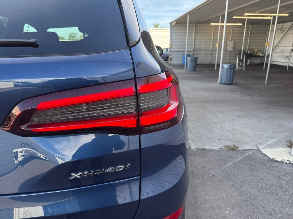 Used 2022 BMW X5 xDrive40i w/ Premium Package AWD/4WD image 41