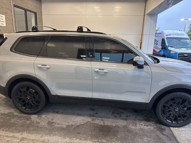 Certified 2022 Kia Telluride SX w/ SX Prestige Package AWD/4WD image 7